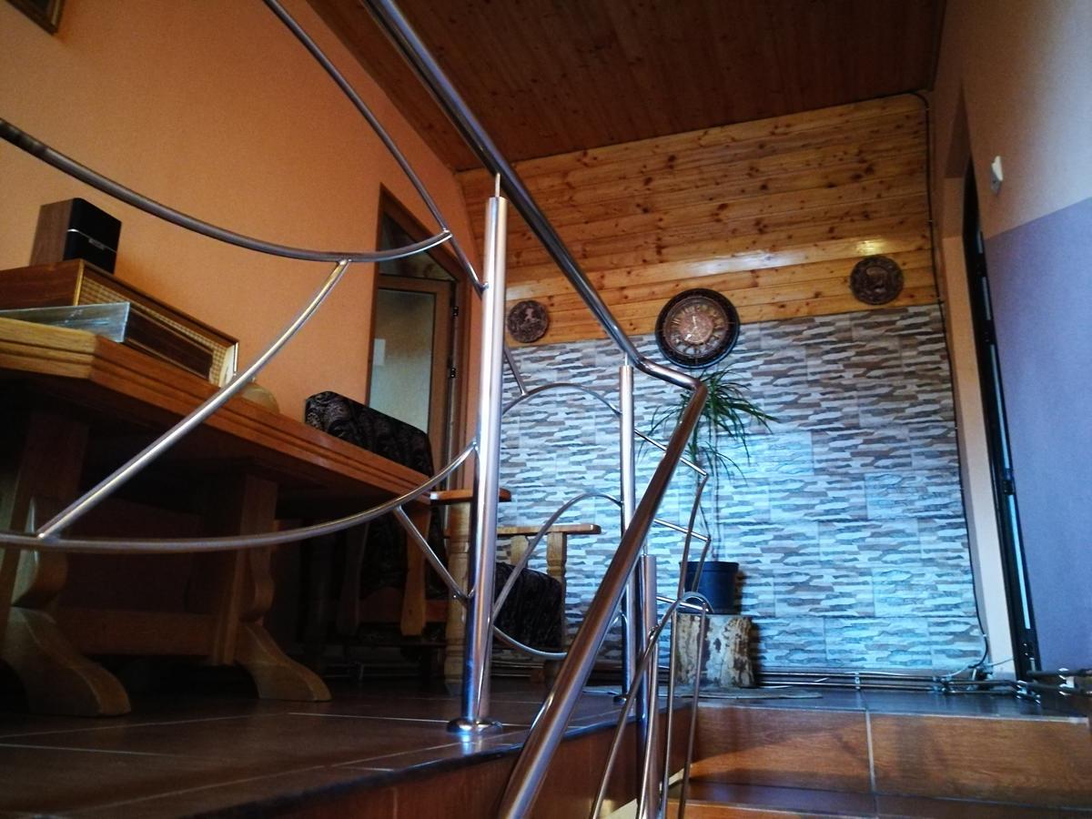 Pensiunea Remus Novaci-Străini Exterior foto